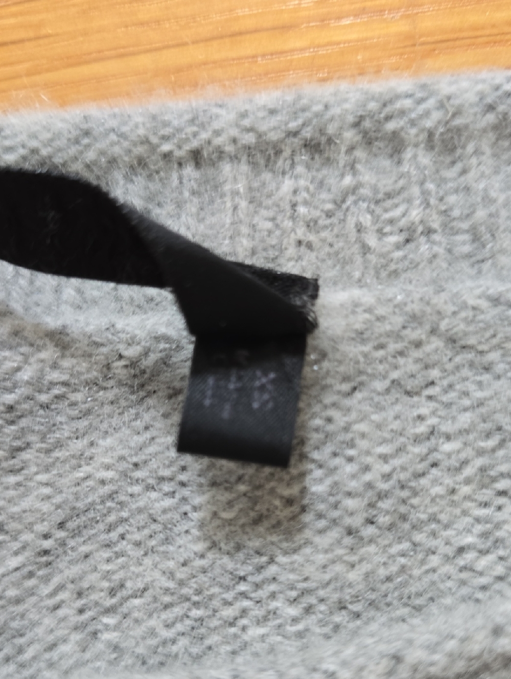 Jenni Kayne, Everyday Gray Wool Cashmere Blend Crewneck Sweater, EUC, W's XS - Picture 4 of 13